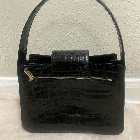 Rare VALENTINO GARAVANI Black Handbag - Picture 8 of 11